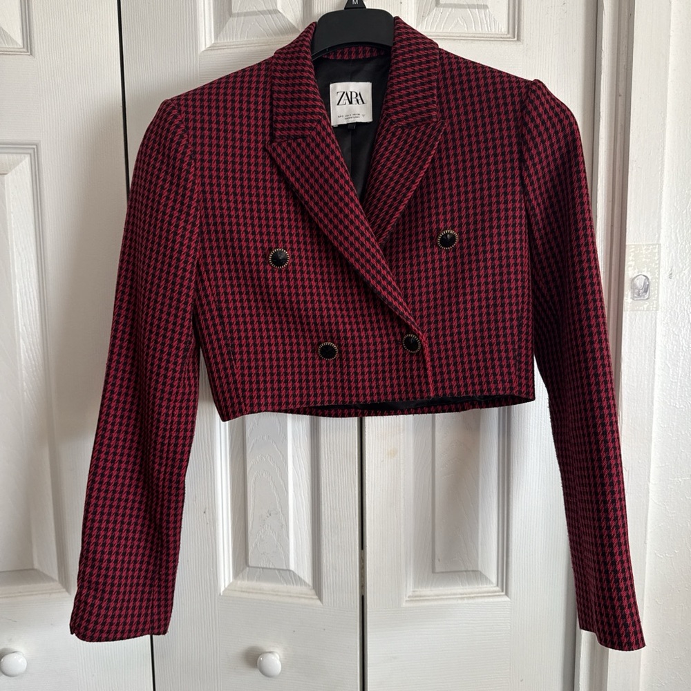Zara Women's Black and Red Houndstooth Blazer